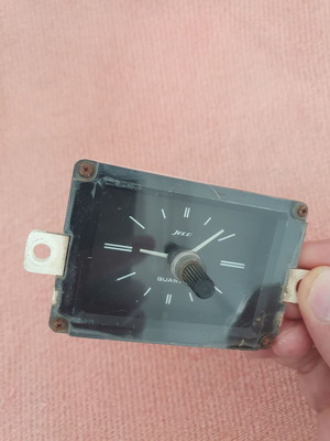 Ford Laser Mazda 323 1982-1984 dashboard clock quartz by JECO