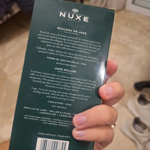 Nuxe roller new for facial massage with original box