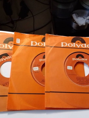 Polydor 45rpm vinyl records pack of 3 like new, laiko