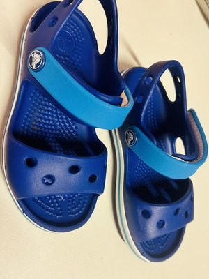 Crocs sandals like new, size 24-25, blue