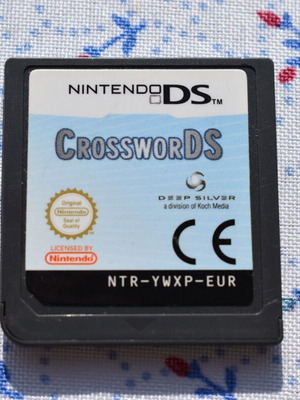 CrossworDS Nintendo DS used, puzzle crossword game