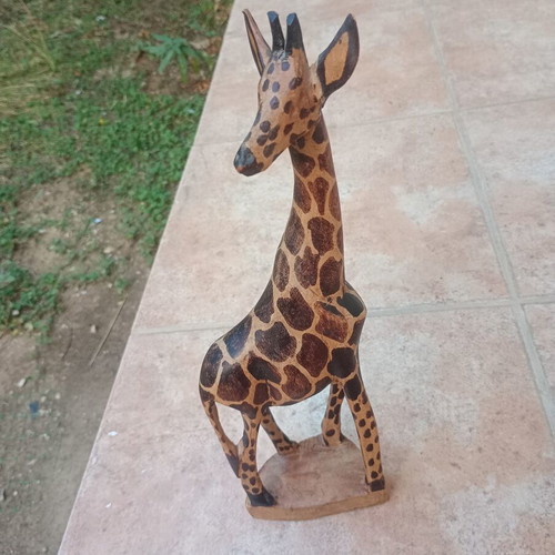 Vintage wooden giraffe figurine, 32 cm height