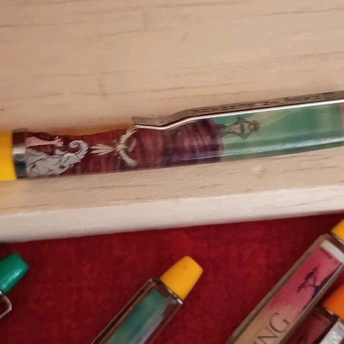 Lion King pens new, pack of 8 collectible
