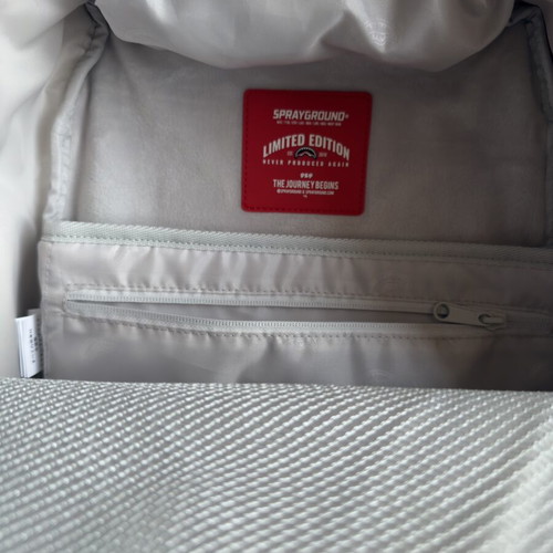 Sprayground backpack like new, white and pink