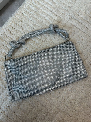 Silver handbag like new