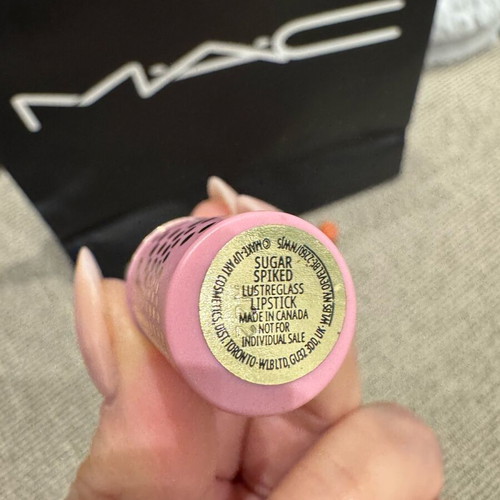 MAC lipstick set new with 3 mini nude shades