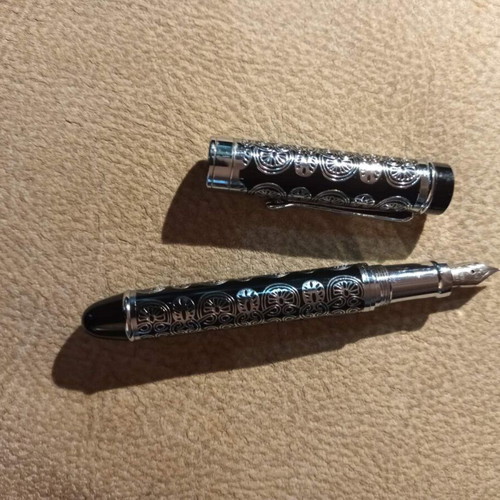 Pen with signature and IRIDIUM POINT GERMANY nib like new