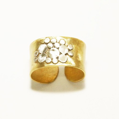 Handmade hammered ring with circles of brass and alpaca new