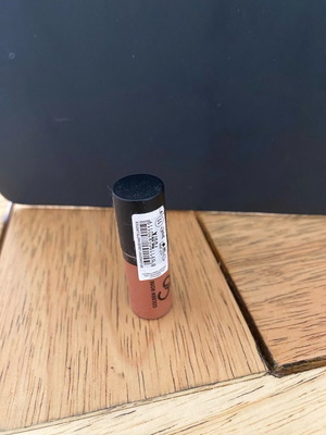 Liquid longstay lipstick sample closed new