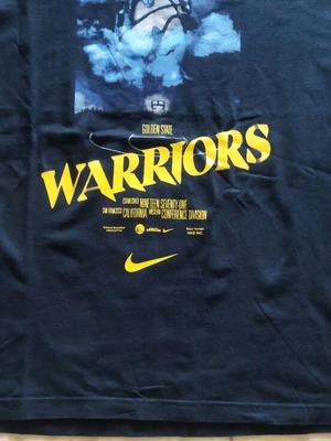Ανδρικό μπλουζάκι Nike NBA Warriors σαν καινούργιο, μέγεθος Medium