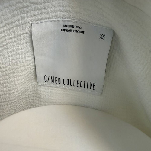 Women's white blazer, size XS