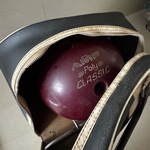 AMF bowling ball used with case, vintage, 6kg