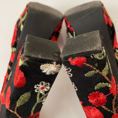 Public Desire embroidered platform ankle strap shoes like new, size 41