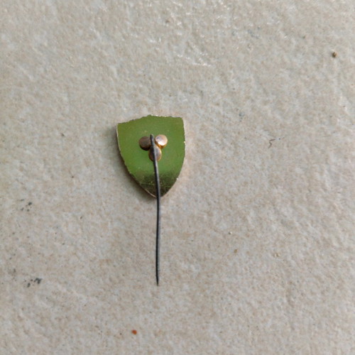AEK collectible pin used, 1960s decade