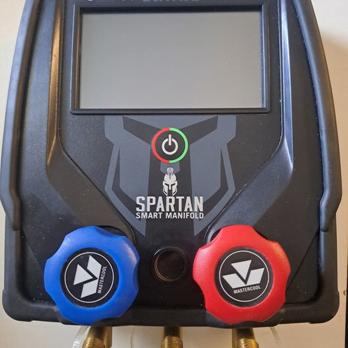 Mastercool Spartan smart manifold like new