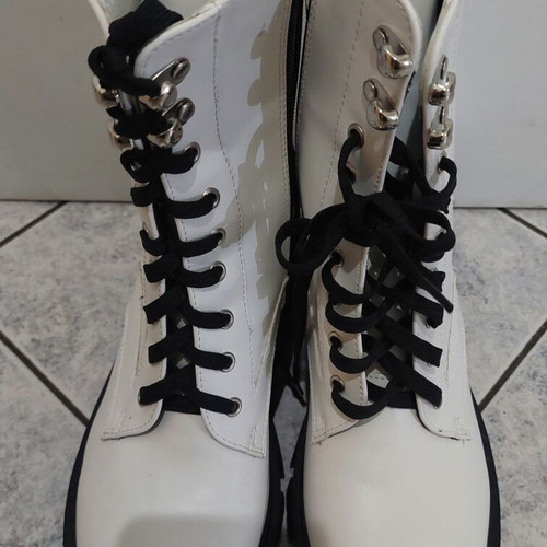 Alta Moda boots like new with laces and zipper size 41 black-white