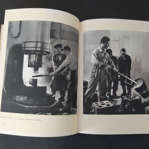 Album of the Greek Powder and Cartridge Company EPK 1940 (PYRKAL)