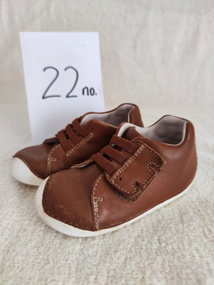 Elefanten boy shoes size 22 used
