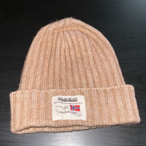 Napapijri beige hat like new