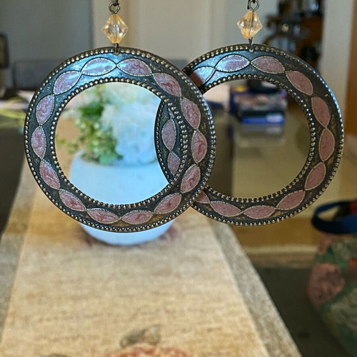 Dangling earrings new, silver metal with pink enamel