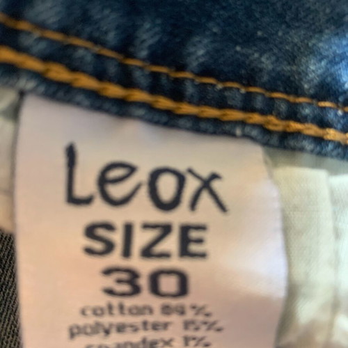Jean bermuda shorts like new, size XXXS, white and blue