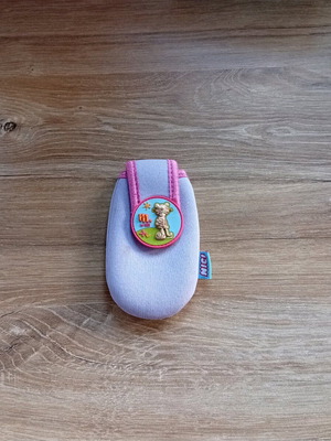 Mobile phone case used, old style, height 11.5cm
