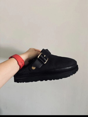Ugg Australia women's slippers used, size 41, black and orange
