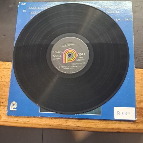 Neil Diamond record used, excellent condition