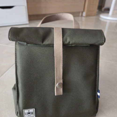 The Lunch Bags Insulated Hand Bag Original 5 Liters Olive like new