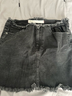 Jennyfer black denim mini skirt used, size S 36 8