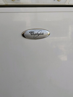 Κατάψυξη Whirlpool μεταχειρισμένη, μέγεθος 140x60x60