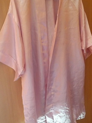 Women's robe size M-L