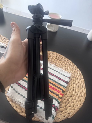 Ring, headphones, and tripod like new set