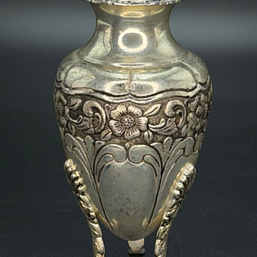 Silver decorative vintage vase used with embossed designs, 19 cm
