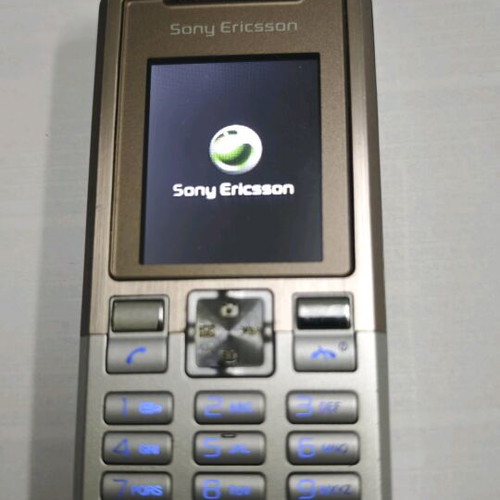 Sony Ericsson T280i mobile phone like new in very good condition with USB cable