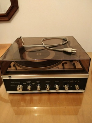 Dual HS 39 turntable like new with spare parts