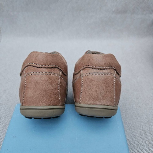 Chicco Gabril leather baby shoes size 18, first steps