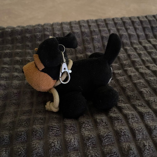 Dog keychain new, black