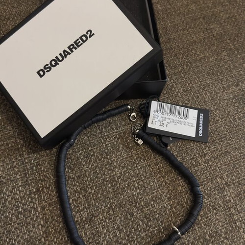 Dsquared2 necklace new with tag, black and silver