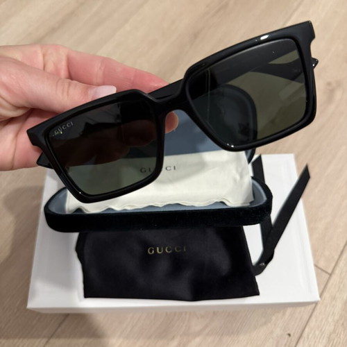 Gucci GG1540S unisex sunglasses, black
