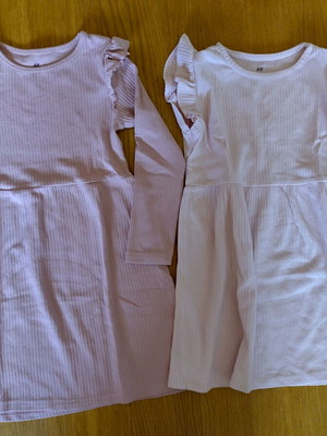 Πακέτο δύο φορεμάτων H&M για κορίτσι 3-4 ετών 98-104 εκ. like new