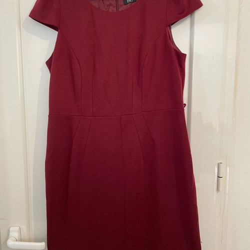 F&F Office Wear Pencil Dress used, size UK 20 EU 48, claret, cap sleeve
