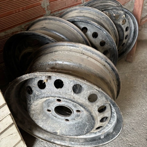 Aluminum rims used for Nissan Almera N16 185/60/15 set