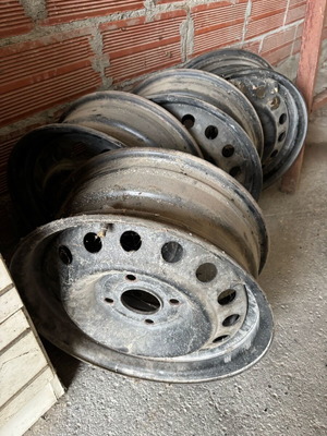 Aluminum rims used for Nissan Almera N16 185/60/15 set