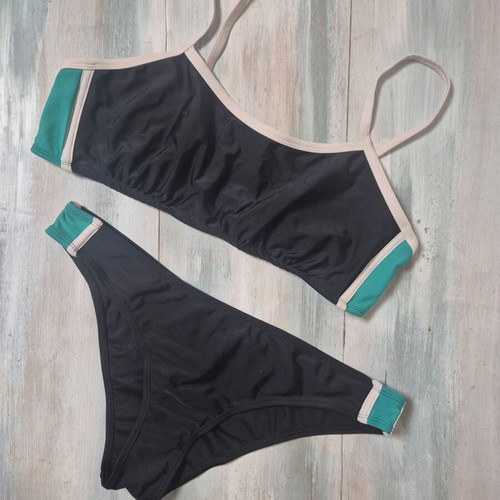 Bikini in sporty style size L like new, black/white/green