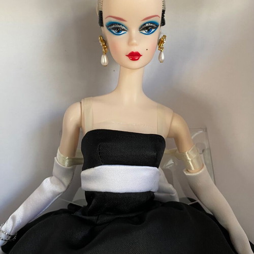 Barbie Signature Silkstone Black & White Forever κούκλα Gold Label καινούργιο