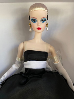 Barbie Signature Silkstone Black & White Forever κούκλα Gold Label καινούργιο