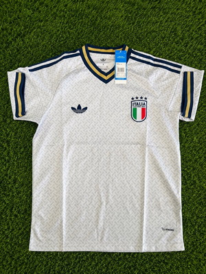 Italy 25/26 φανέλα Small καινούργια, adidas Originals