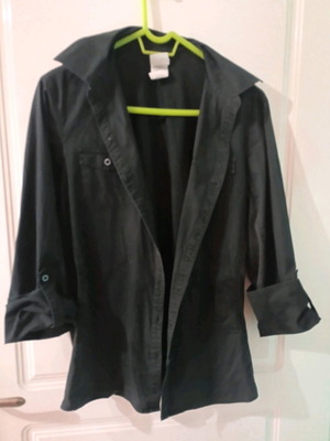 Women's black shirt with stretch like new, size M