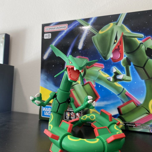 Pokemon Rayquaza Bandai figure new, Emerald legendary